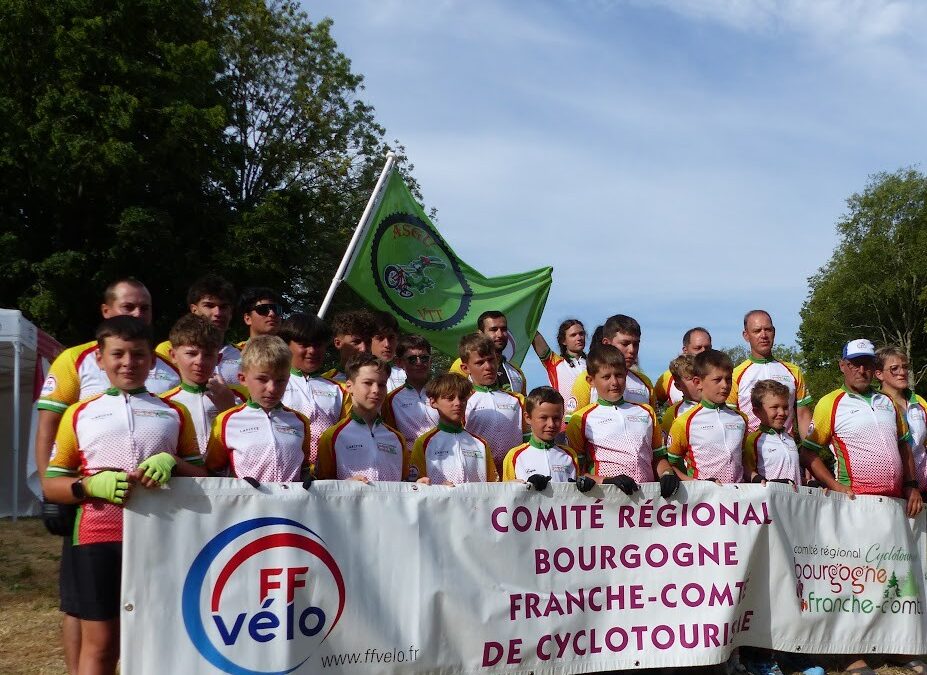 La délégation de Bourgogne-Franche-Comté réunie au Bike Camp 2026